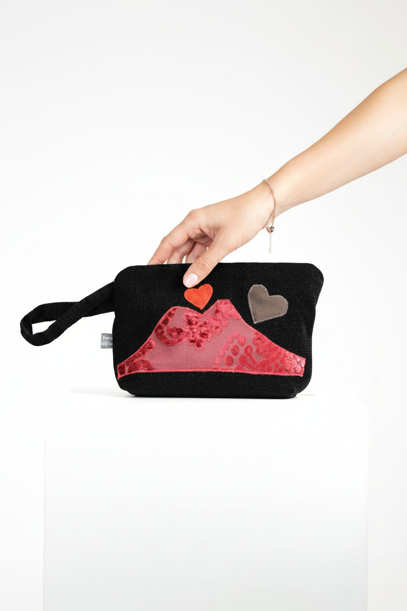 Pochette vesuvio con dettaglio rosso
