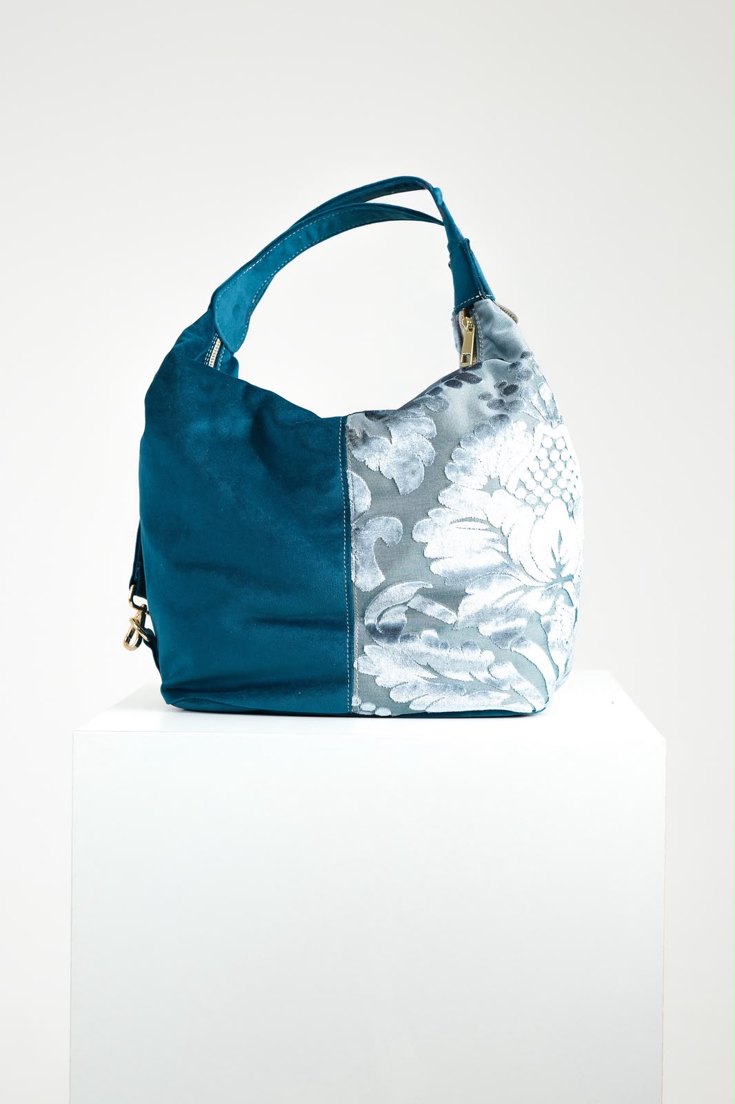 Fortuna broccata metà blu