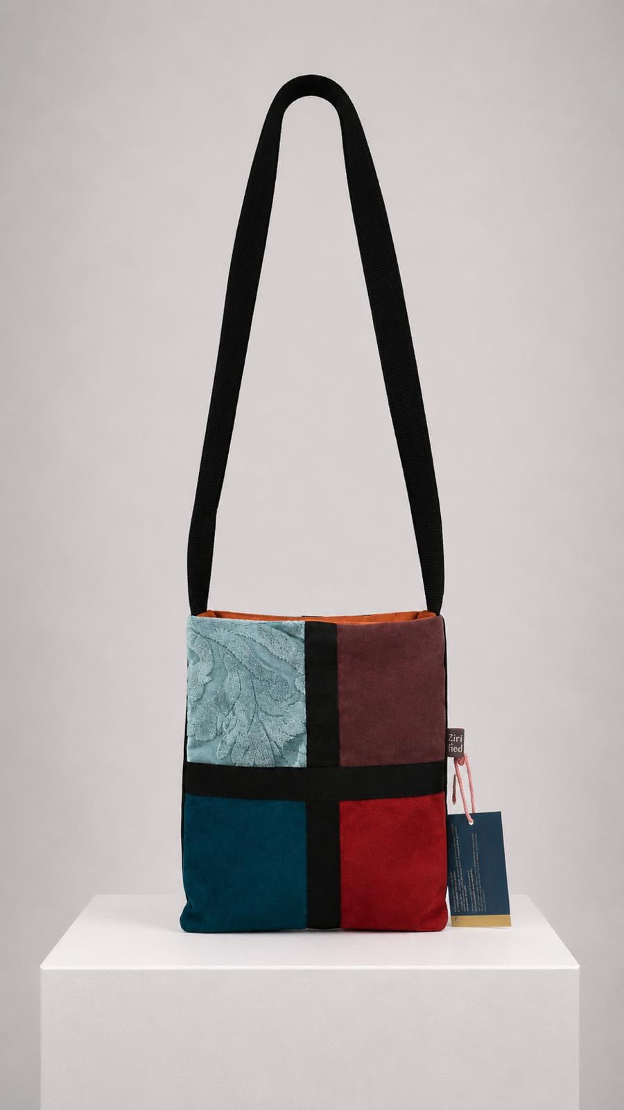Tasca multicolore