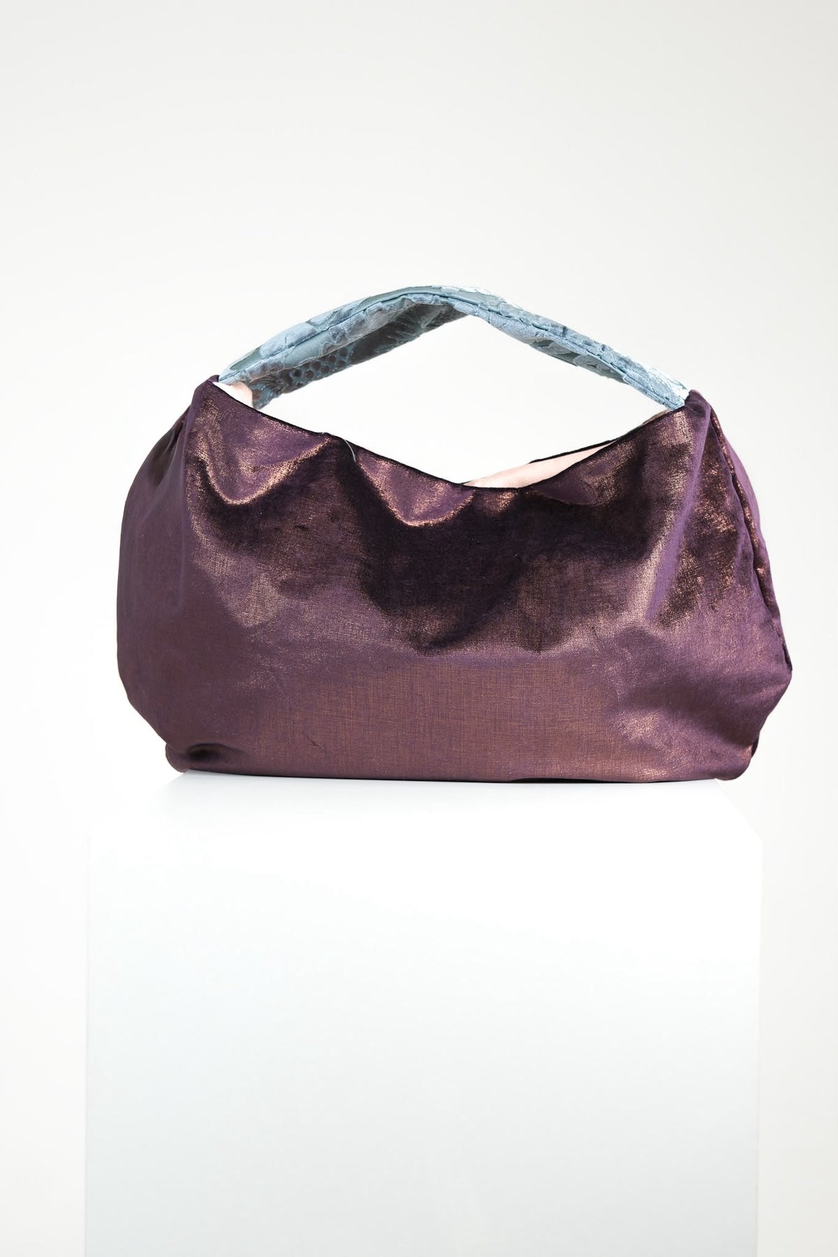 Maxi bag viola con manico broccato blu